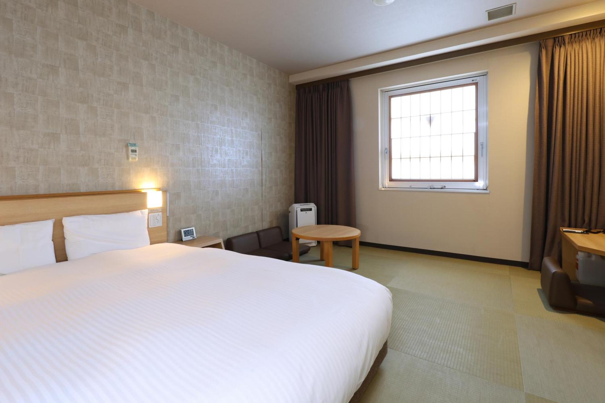 Dormy Inn Chiba City Soga Екстер'єр фото