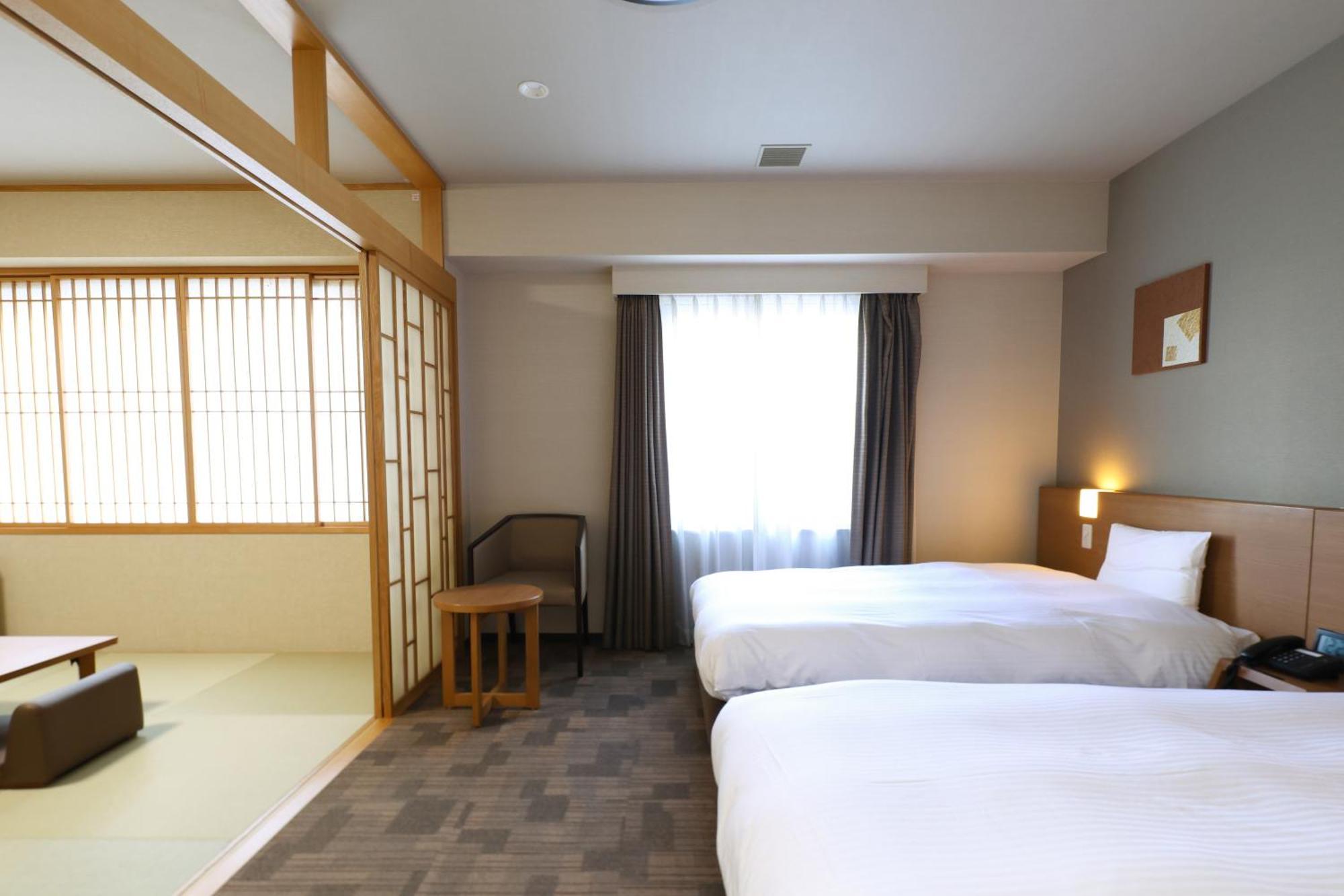 Dormy Inn Chiba City Soga Екстер'єр фото